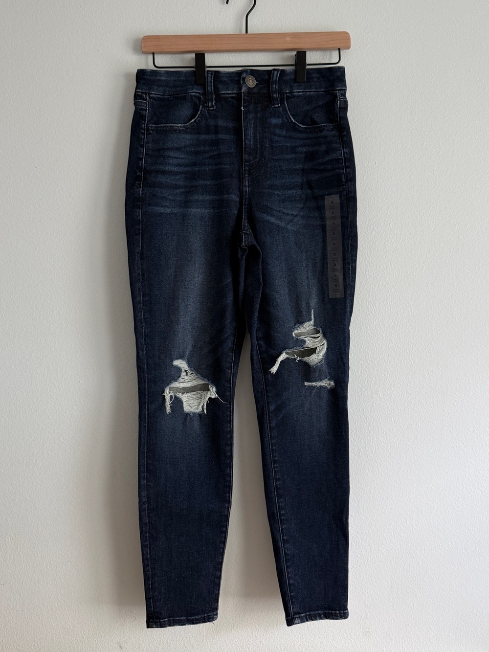 American Eagle Dark Wash Distressed Curvy High Rise Women's Jeans